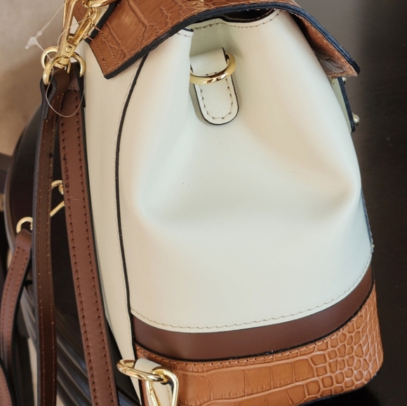 NWT ❗️ House of Harlow  1960 mini backpack cream and brown leather crystal stud - Picture 9 of 13